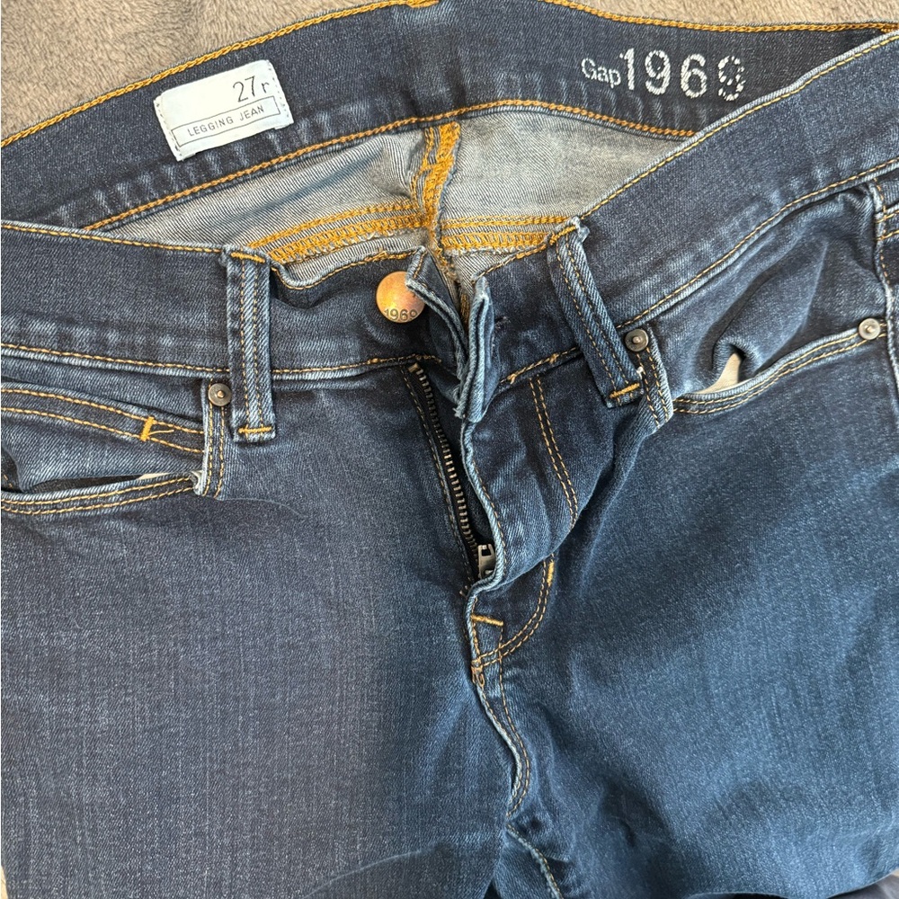 GAP Blue Jeggings with Worn-In Look